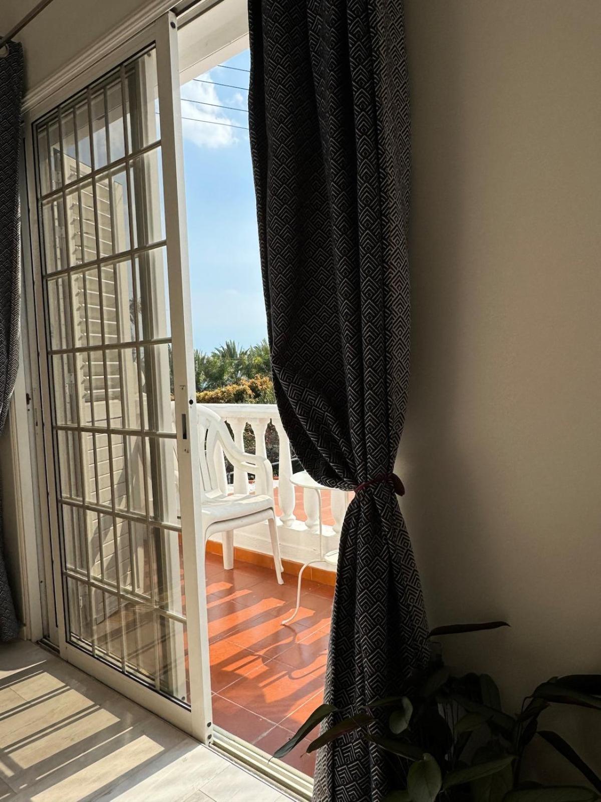 Seaside Serenity Villa Larnaka Exterior foto